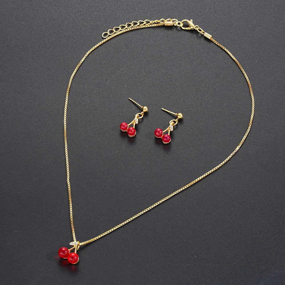 Collar y Aretes de Cerezas